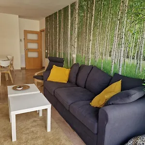 4 In , Tarragona España